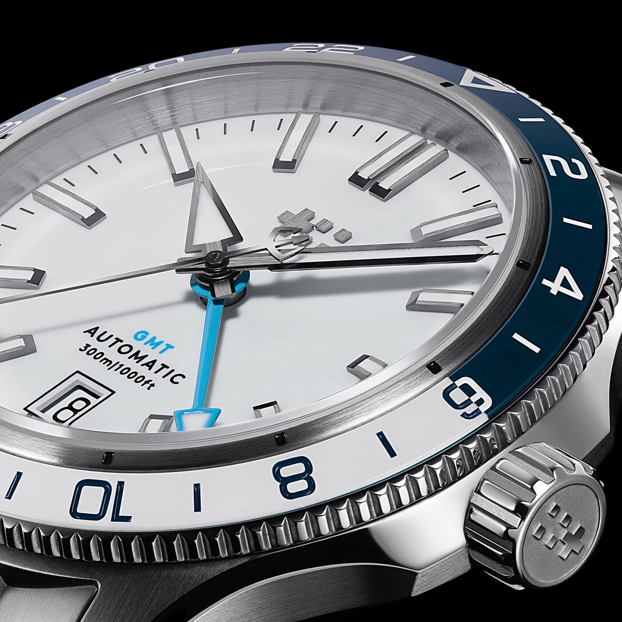 Christopher Ward Trident GMT 300 C60-44AGM31S0BW0-B0 44 mm kol saati