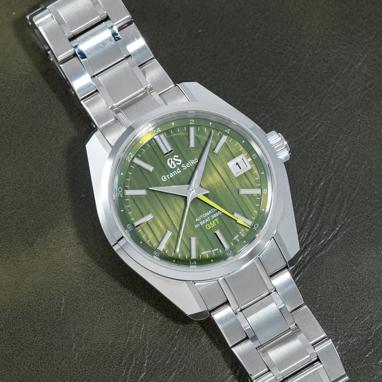 Grand Seiko Grand Seiko 40992817 40 mm kol saati