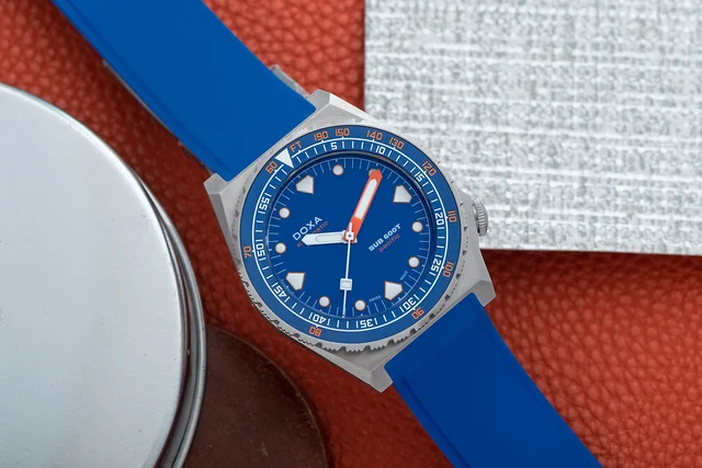 Doxa Sub 600T 40991307 kol saati