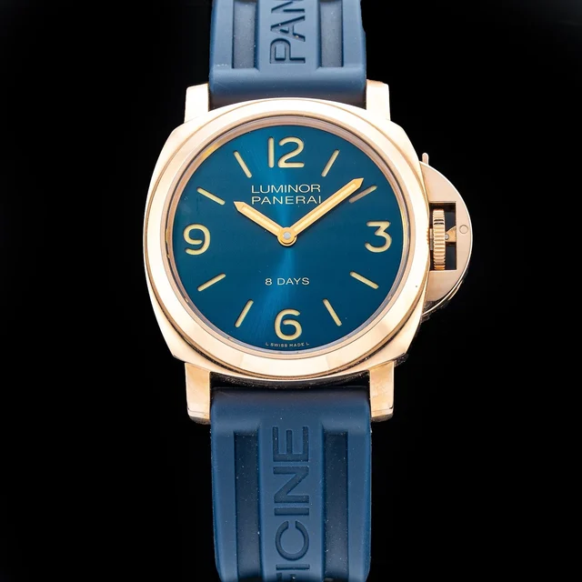 Panerai Luminor 8 Days POC210009N35269 kol saati