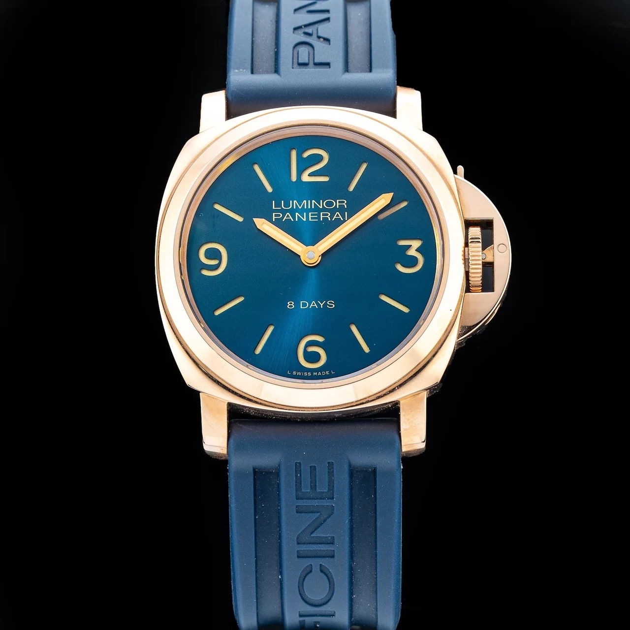 Panerai Luminor 8 Days POC210009N35269 44 mm kol saati