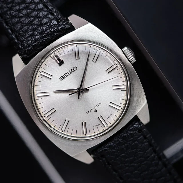 Seiko Cal. 66, Men’s Dress Vintage Watch, 1968 66-8050, Cal. 66, Men’s Dress Vintage Watch