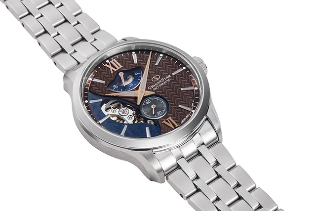 Orient Star Layered Skeleton RE-AV0B02Y kol saati