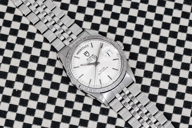 Tudor Tudor 40990559 kol saati