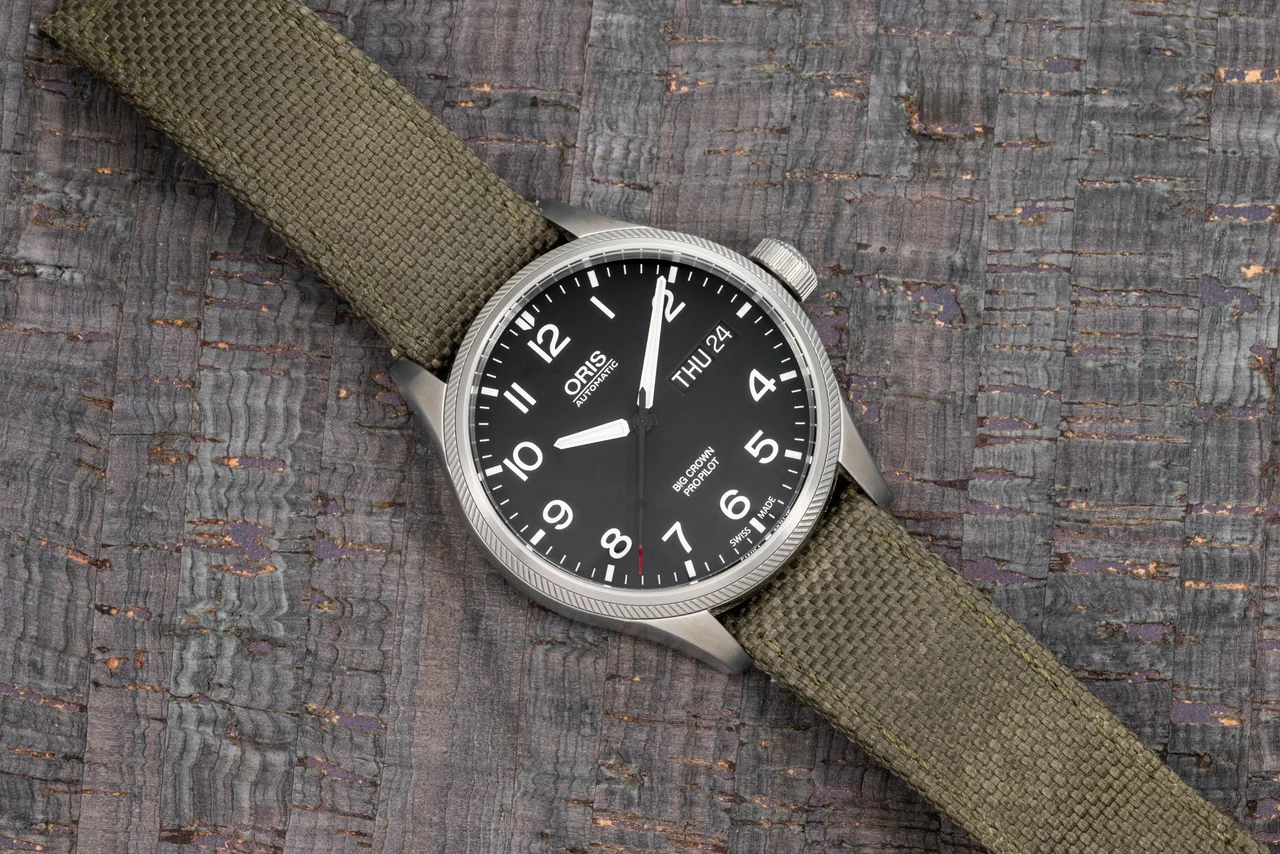Oris ProPilot 40990765 44 mm kol saati