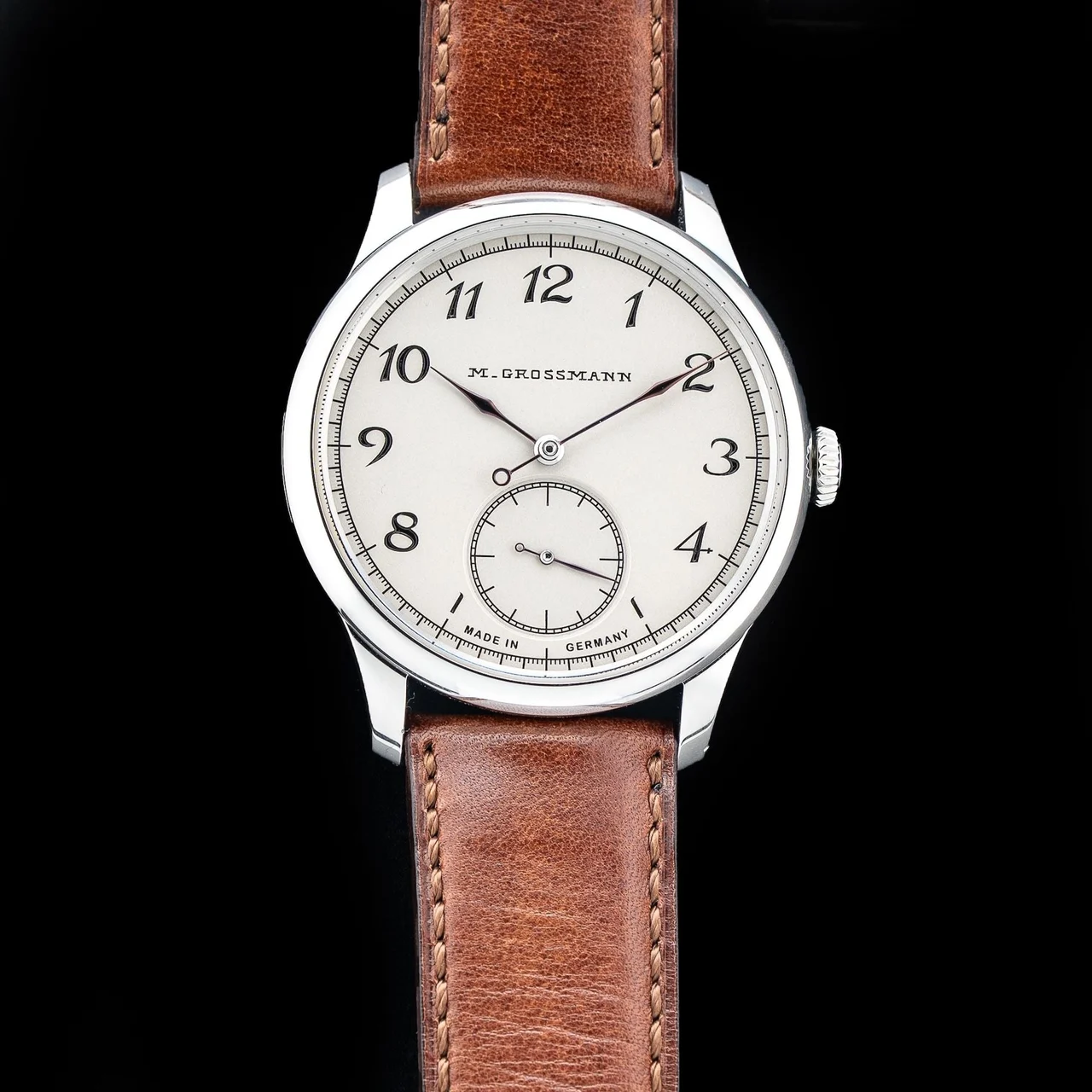 Moritz Grossmann Tefnut Steel Silver Plated By Friction 210009N34461 kol saati