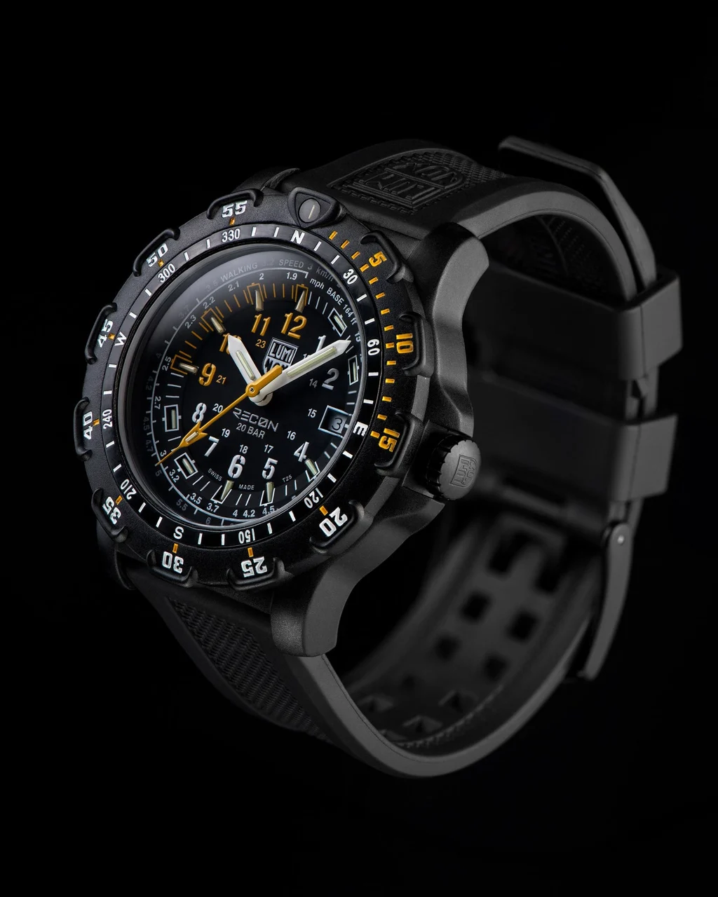 Luminox Recon XL.8825.H.SET 45 mm kol saati