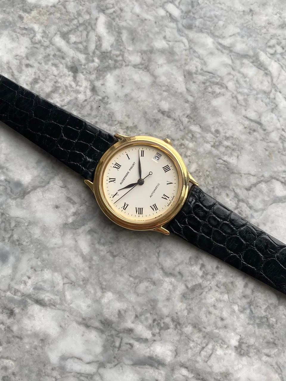 Audemars Piguet Audemars Piguet SQ1576760 18 mm kol saati