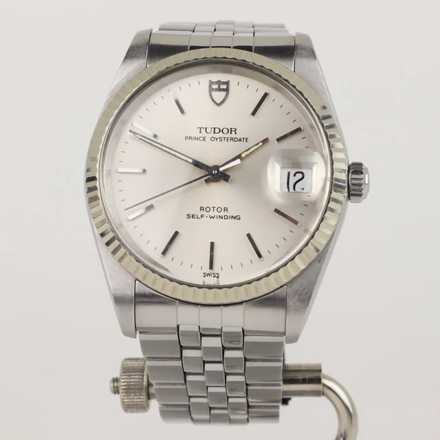 Tudor Oysterdate 250499 kol saati