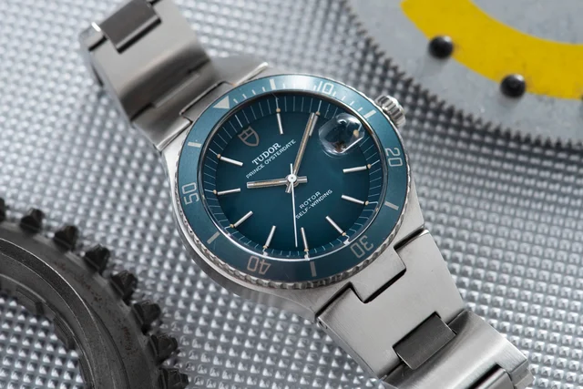 Tudor Oysterdate 40991508 kol saati