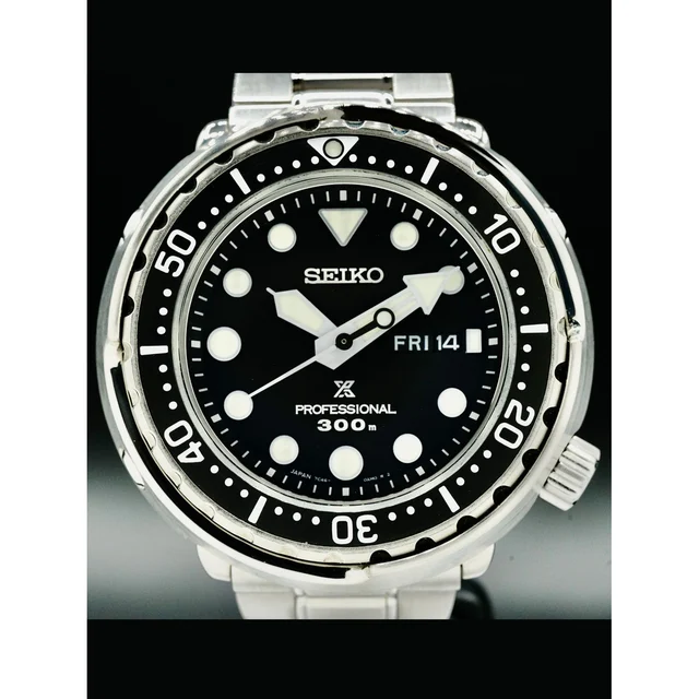Seiko Prospex Quartz Divers Tuna with Kanji 210000038886 kol saati