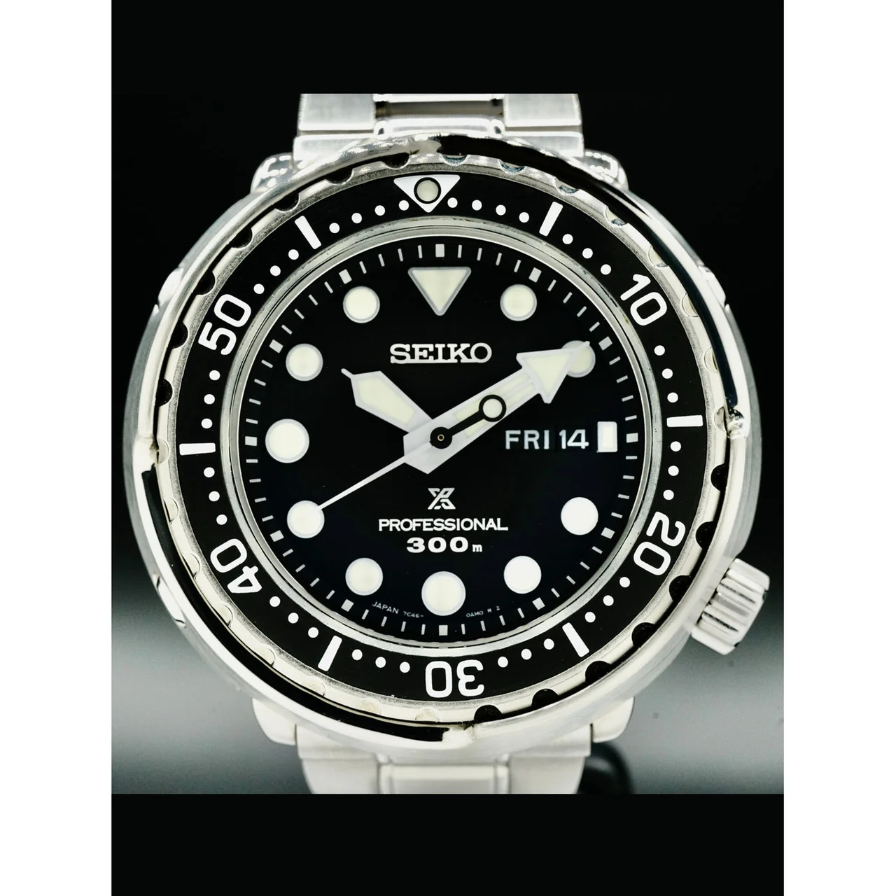 Seiko Prospex Quartz Divers Tuna with Kanji 210000038886 47 mm kol saati