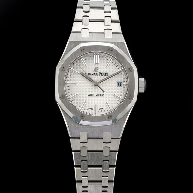 Audemars Piguet Royal Oak Selfwinding White Dial 37mm 210000083524 kol saati