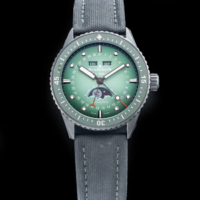 Blancpain Fifty Fathoms Bathyscaphe Automatic 43.6mm Green Dial 210009N34539 kol saati