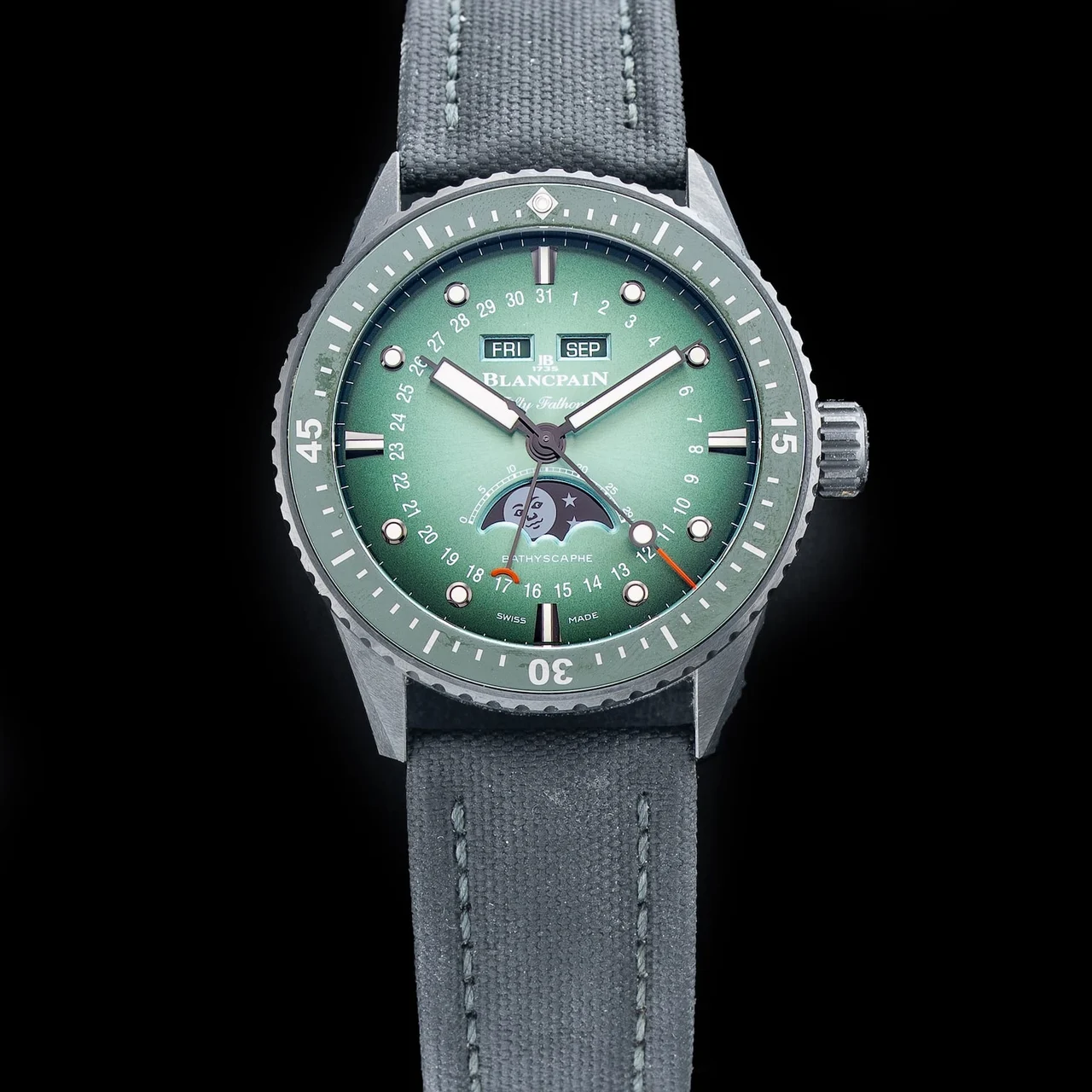 Blancpain Fifty Fathoms Bathyscaphe Automatic 43.6mm Green Dial 210009N34539 43.6 mm kol saati