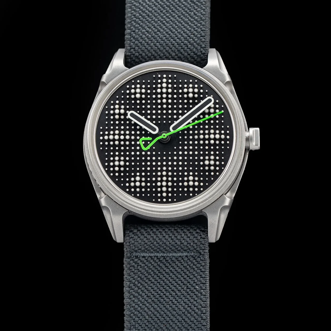 Kollokium Projekt 01 - variant "D" POC210009N33273 40 mm kol saati