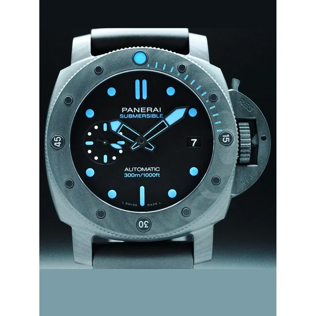 Panerai Submersible Carbontech Automatic 300m 42mm 210000075270 kol saati