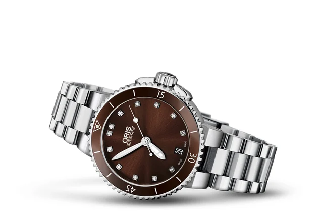 Oris Aquis Date Diamonds 01 733 7652 4192-07 8 18 01P kol saati