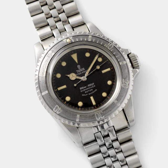 Tudor Submariner W-988 kol saati