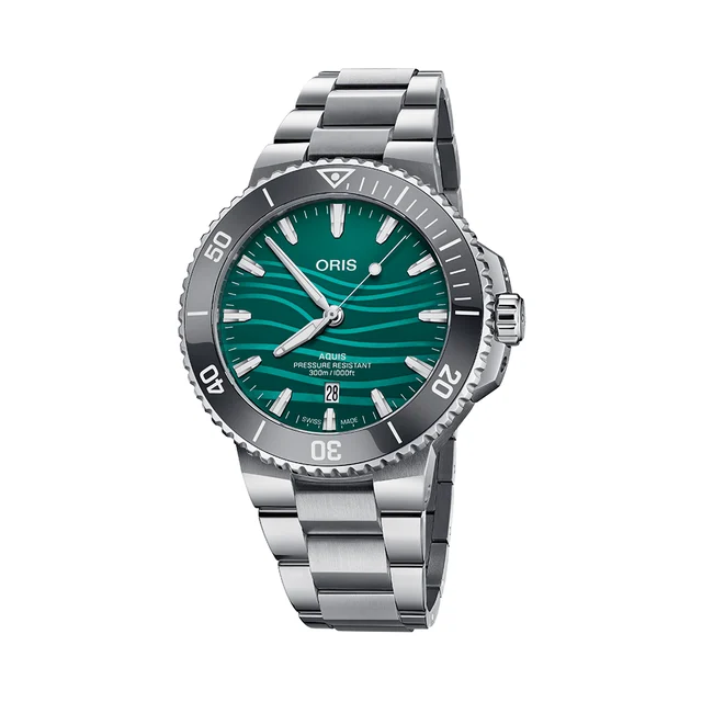 Oris Aquis Date Yangtze Jiangtun Limited Edition 43.5mm - Blue-Green Mother of Pearl on Br