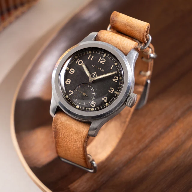 Cyma (Dirty Dozen) W-2768 kol saati