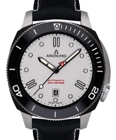 Anonimo Nautilo 26815 45 mm kol saati