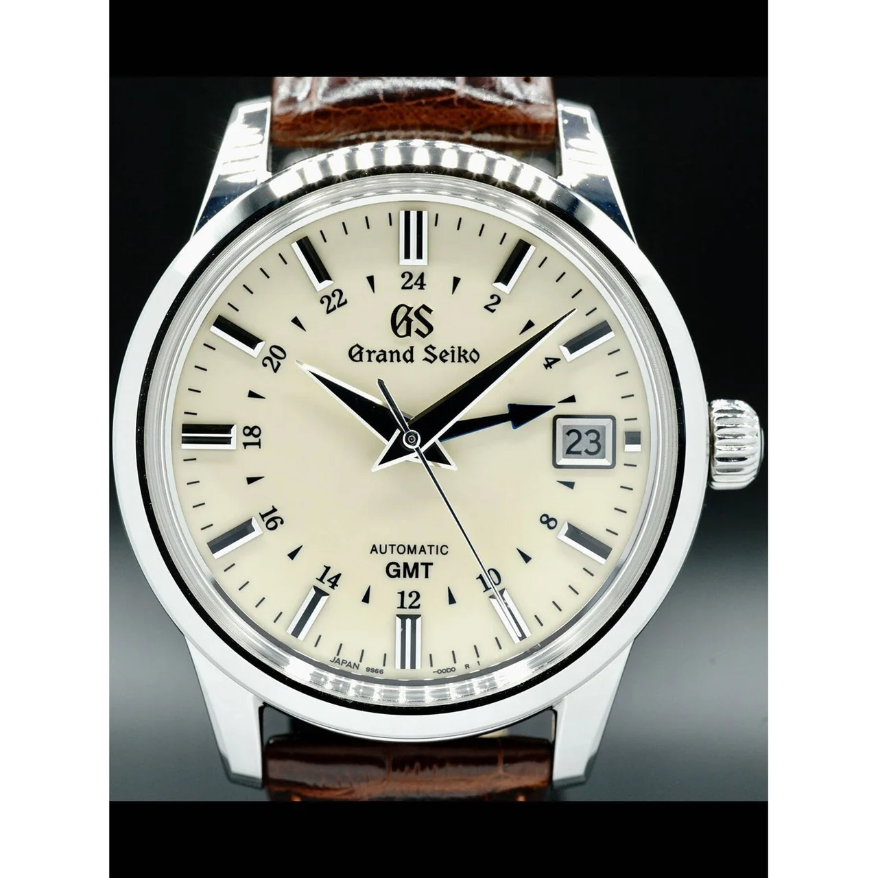 Grand Seiko Automatic GMT SBGM221 210000031791 39.5 mm kol saati