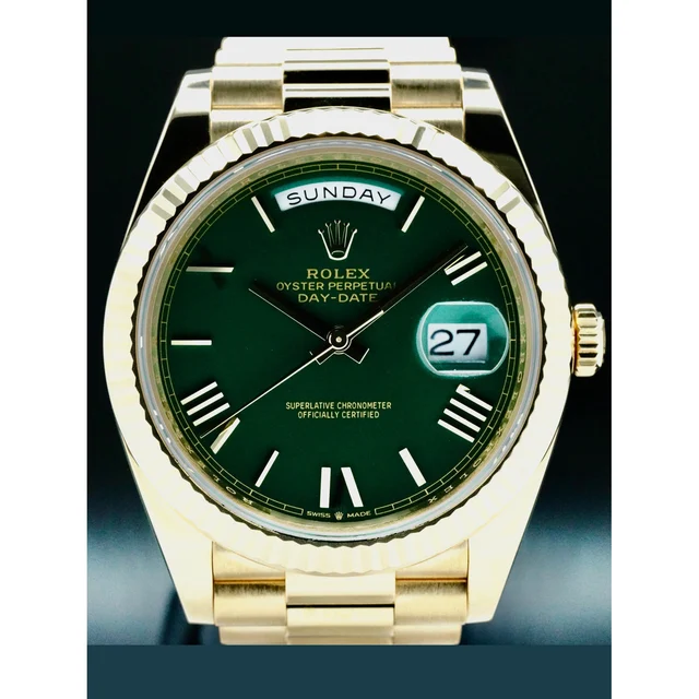 Rolex Oyster-Perpetual Day-Date Green Dial 210000050498 kol saati
