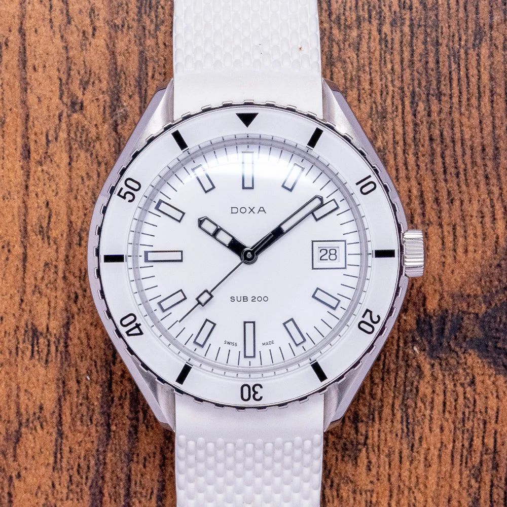Doxa Sub 200 799.10.011.23 42 mm kol saati
