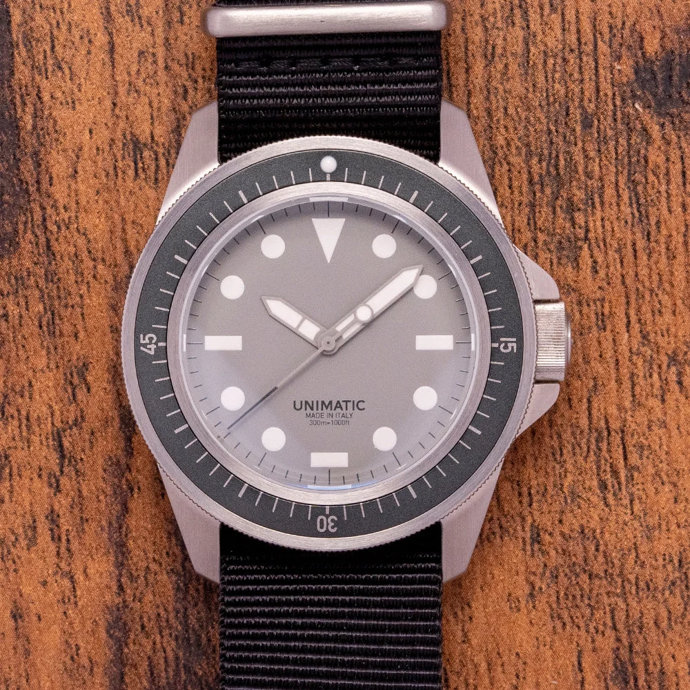 Unimatic Unimatic U1-H 41 mm kol saati