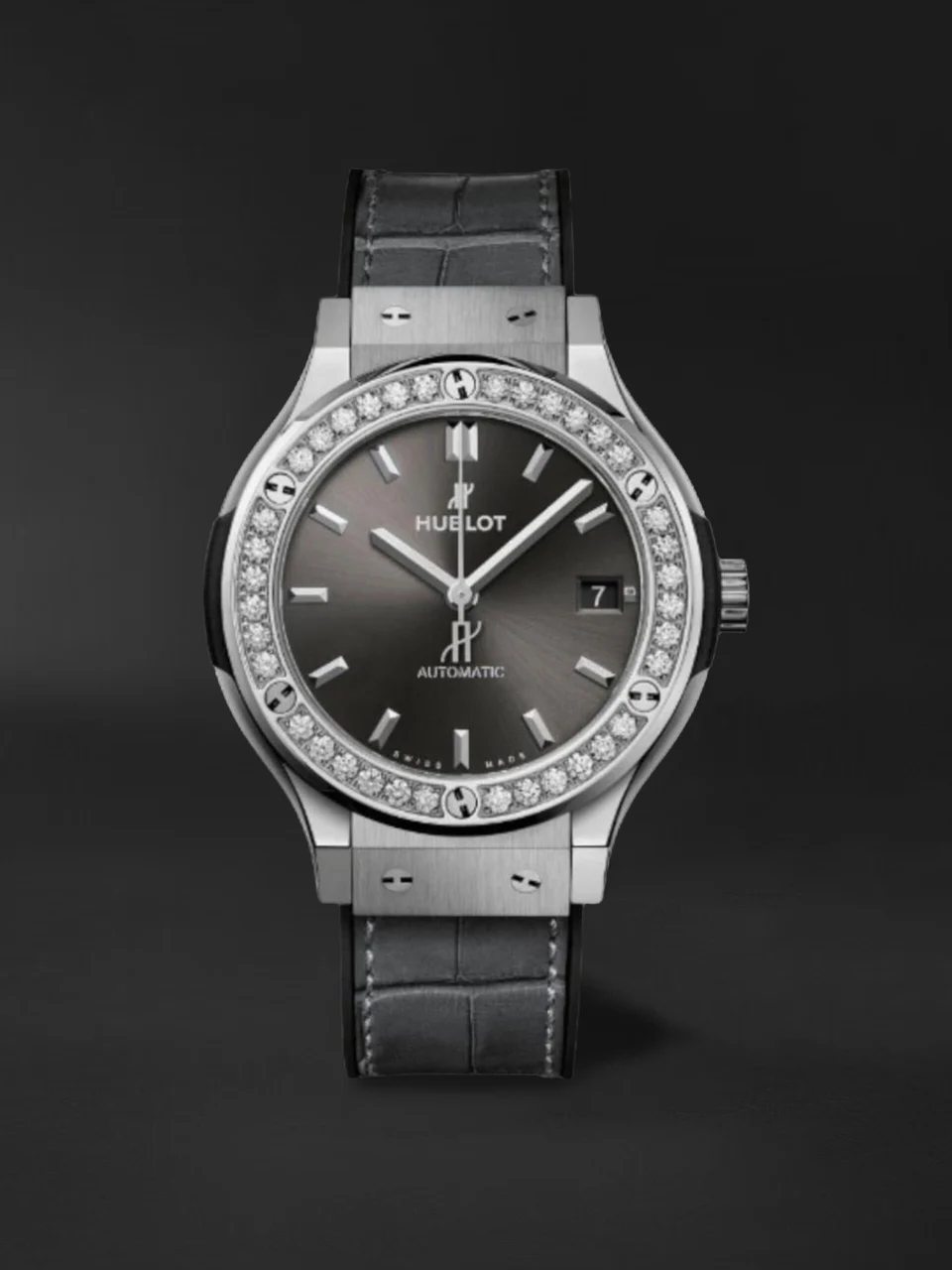 Hublot Classic Fusion Titanium Racing Grey Diamonds 565.NX.7071.LR.1204 38 mm kol saati