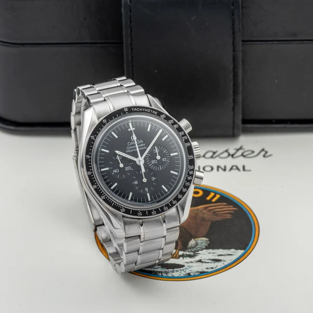 OMEGA Moon Watch 30th anniversary Apollo XI 3560.50.00 kol saati
