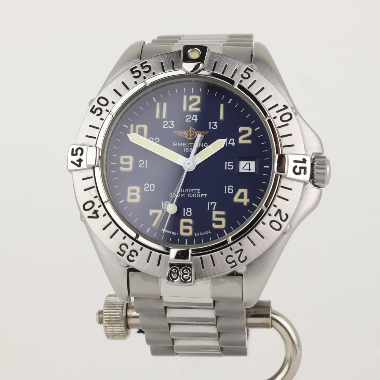 Breitling Colt 250524 38 mm kol saati