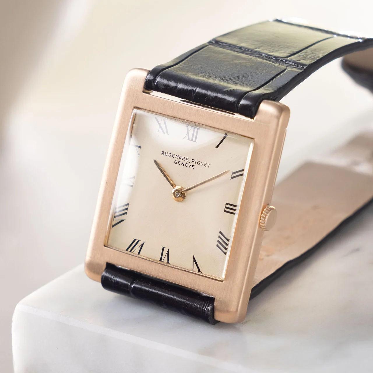 Audemars Piguet Audemars Piguet W-3722 29 mm kol saati