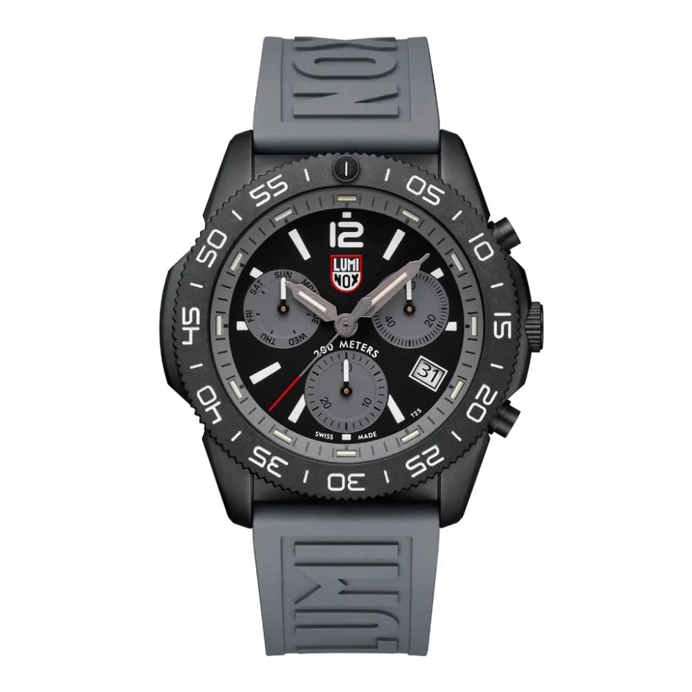 Luminox Pacific Diver LM3148 44 mm kol saati