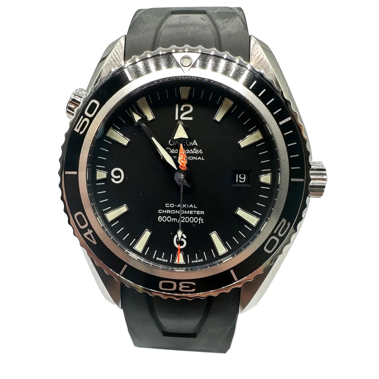 OMEGA Seamaster Planet Ocean Casino Royale Limited Edition CSNCZ334 45.5 mm kol saati
