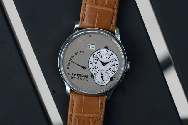 F.P. Journe Octa Reserve de Marche “38mm, Platinum, Brass Mo kol saati