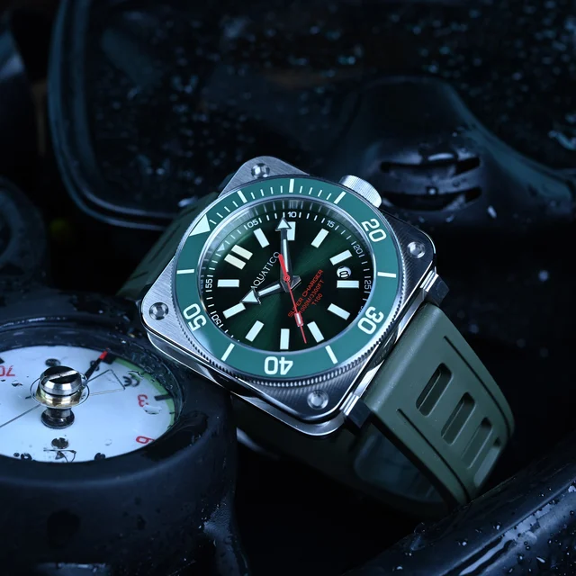 AQUATICO Steel Man Tritium Green Dial Dive Watch kol saati
