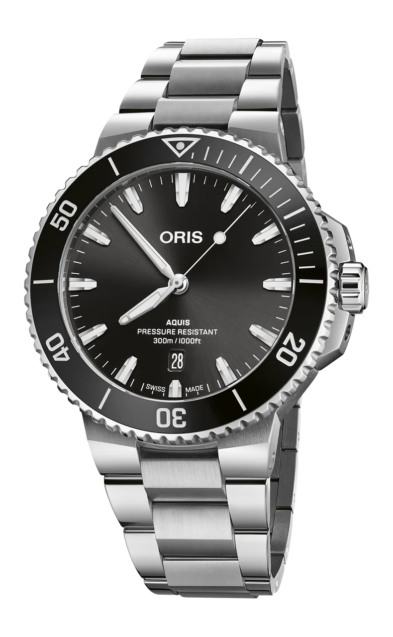 Oris Aquis Date 01 733 7789 4154-07 8 23 04PEB 43.5 mm kol saati