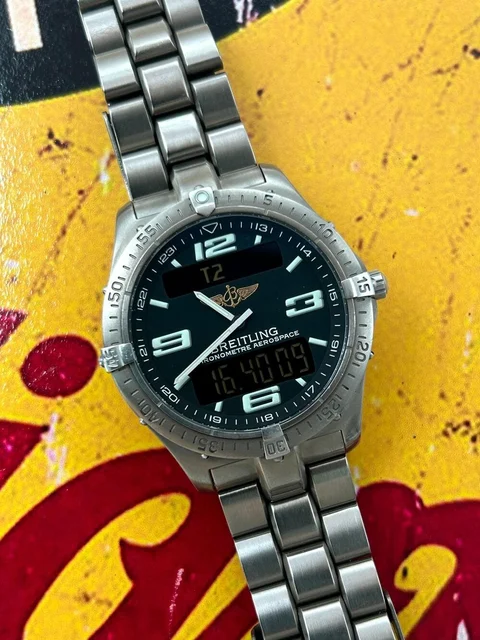 Breitling Chronometre Aerospace Titanium 40 mm Blue Dial E75 kol saati