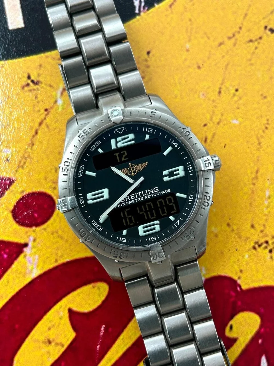 Breitling Chronometre Aerospace Titanium 40 mm Blue Dial E75 40 mm kol saati