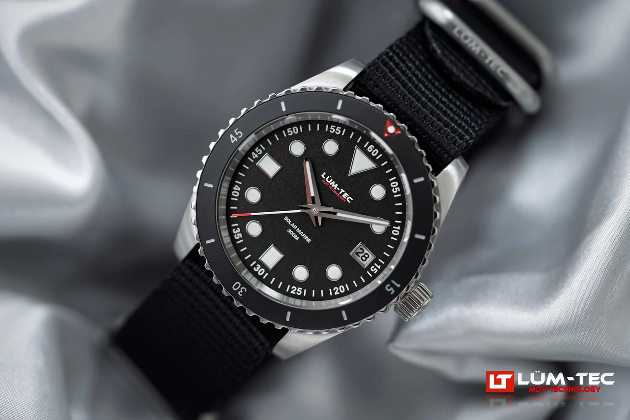 Lum Tec LTSOL-SM5 39 mm kol saati