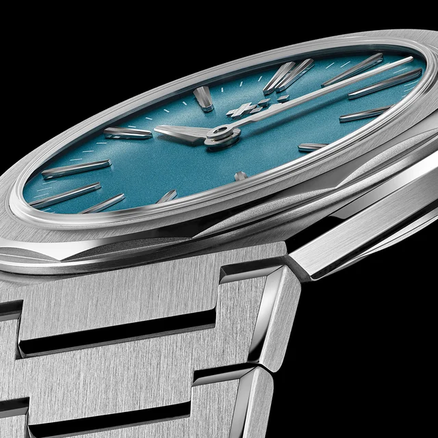 Christopher Ward The Twelve 660 C12-38H2H1-S00V0-B0 kol saati