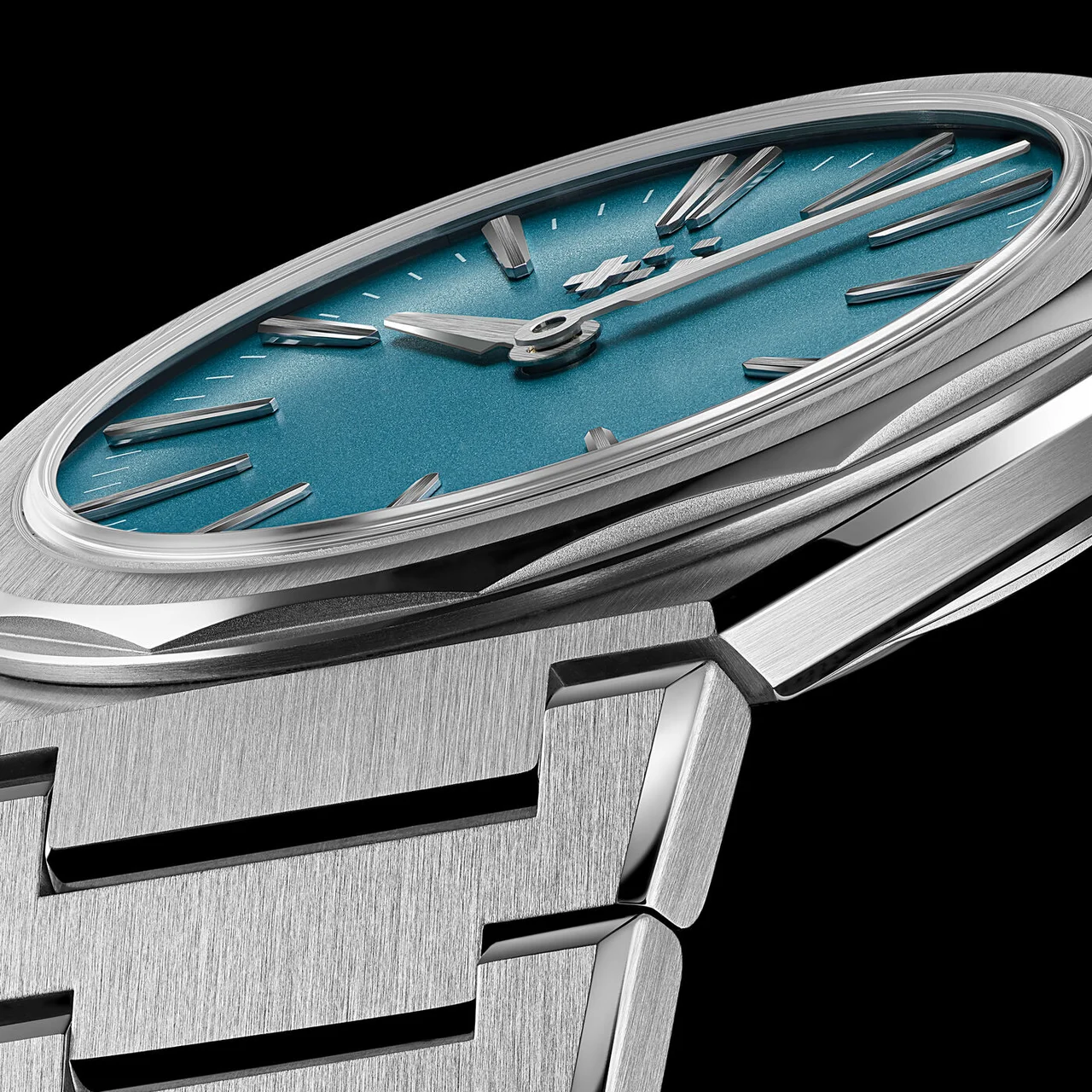 Christopher Ward The Twelve 660 C12-38H2H1-S00V0-B0 38 mm kol saati