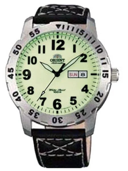 Orient Automatic Aviator Watch with Luminous Dial #FEM7A008R kol saati