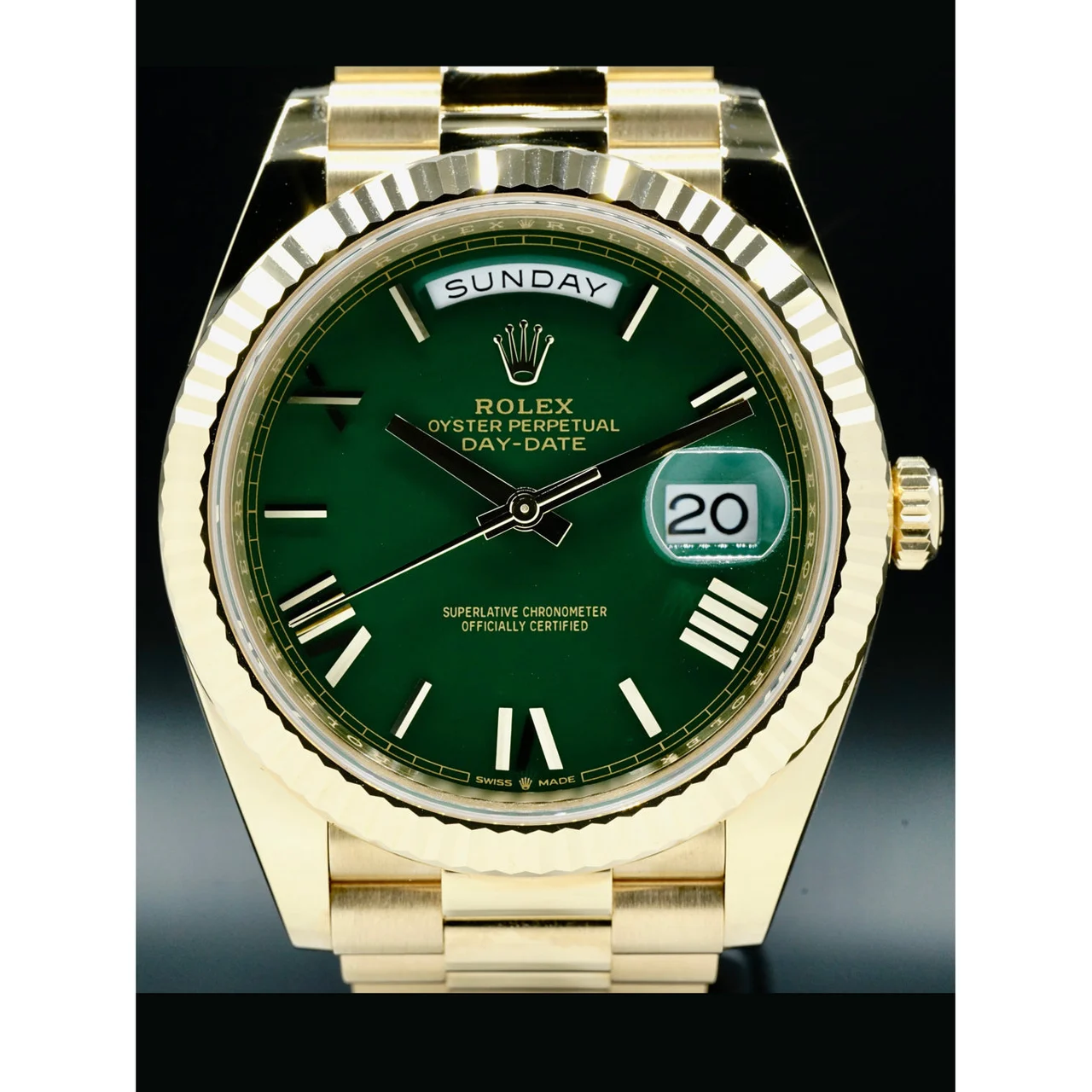 Rolex Day-Date 40 Green Dial 228238 210000035418 40 mm kol saati