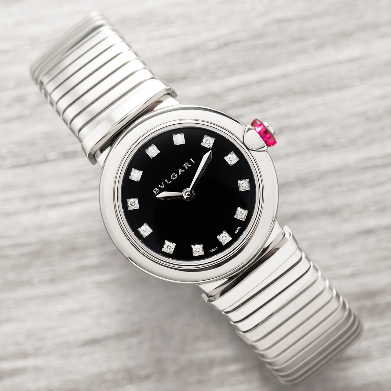 Bulgari Lvcea 40991621 28 mm kol saati
