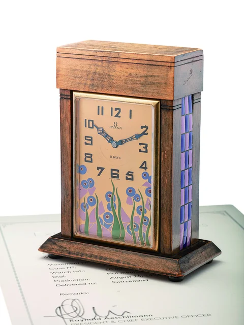 OMEGA OMEGA REF. 10.009, 8 DAYS, WOOD, ENAMEL AND GILT BRASS kol saati