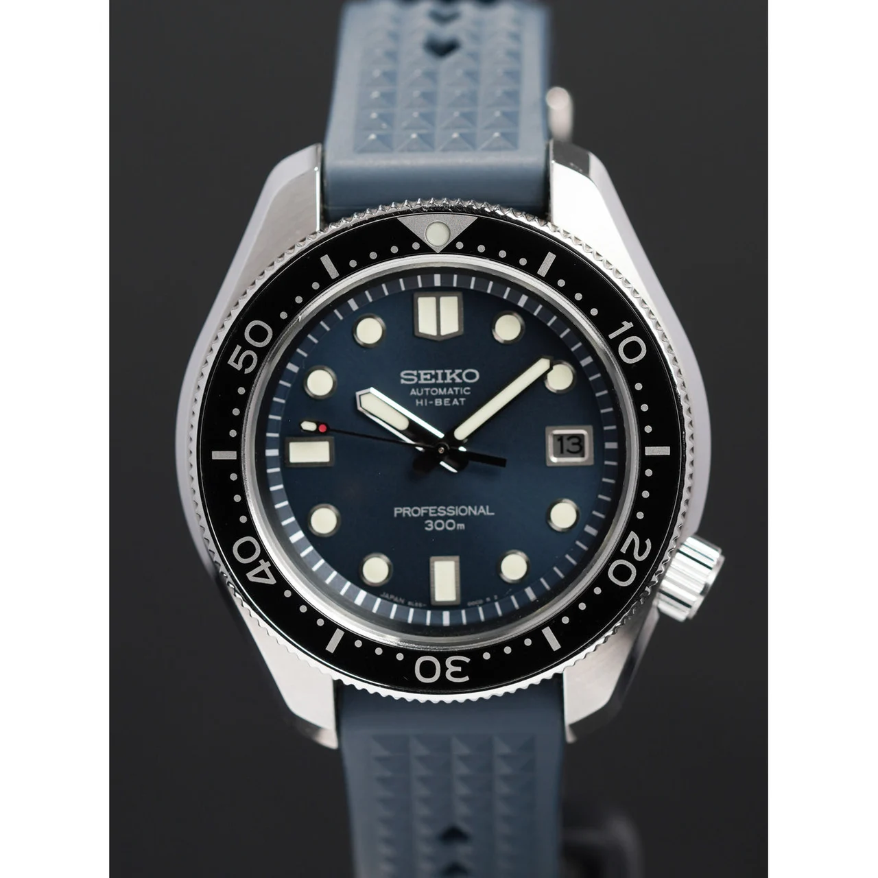 Seiko Prospex The 1968 Professional Diver's 300M Re-Creation 210009N30282 44.8 mm kol saati