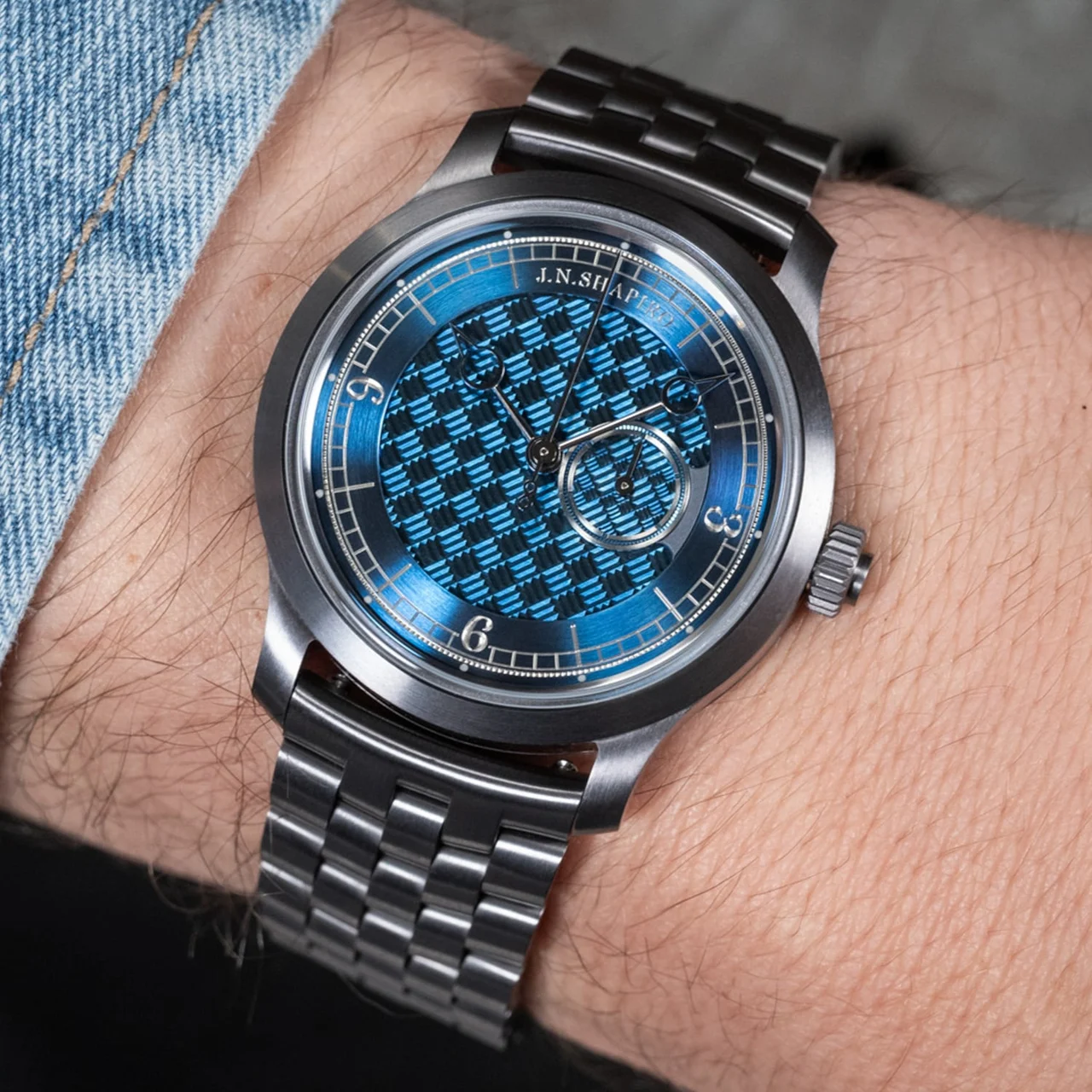 J.N. Shapiro Infinity Tantalum Guilloched and Blued Zirconium Dial On Bracelet infinity-tantalum-blue-bracelet kol saati